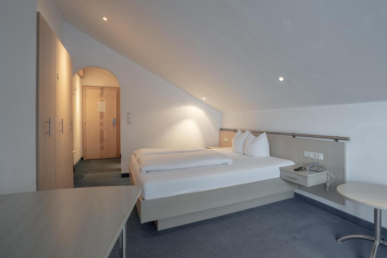 Petit Madlein Bed and Breakfast Ισγκλ Εξωτερικό φωτογραφία