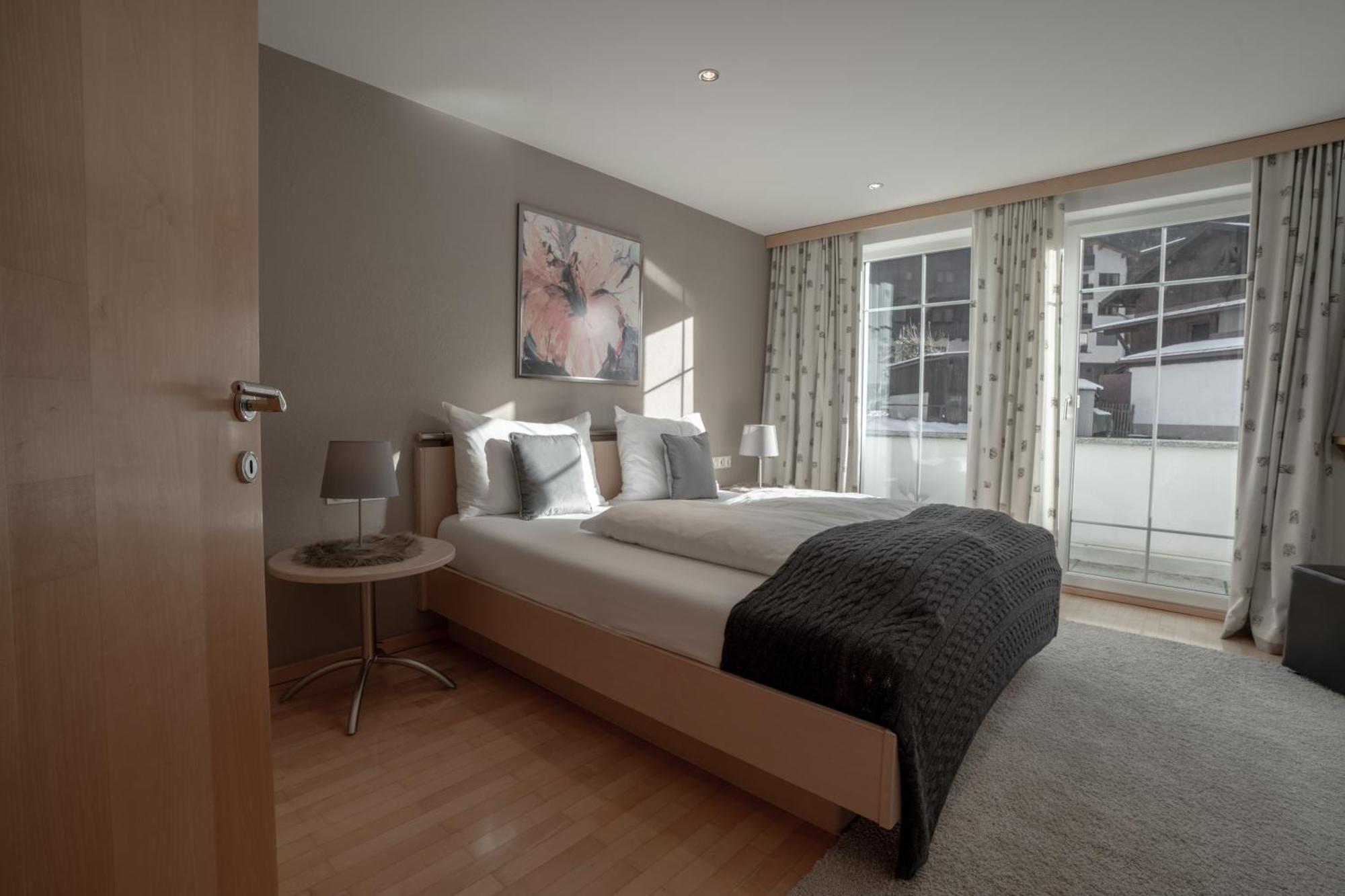 Petit Madlein Bed and Breakfast Ισγκλ Εξωτερικό φωτογραφία